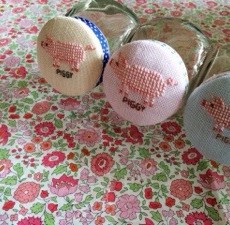 ブタさんの小瓶